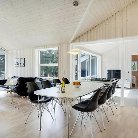 Dior - 1-4km From The Sea By Interhome Holiday home *